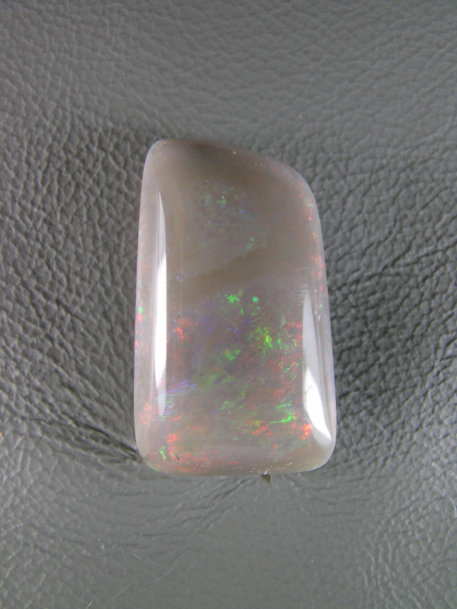 Fire Opal 1403 : A very lovely Australian Opal with a strong colorl layer.