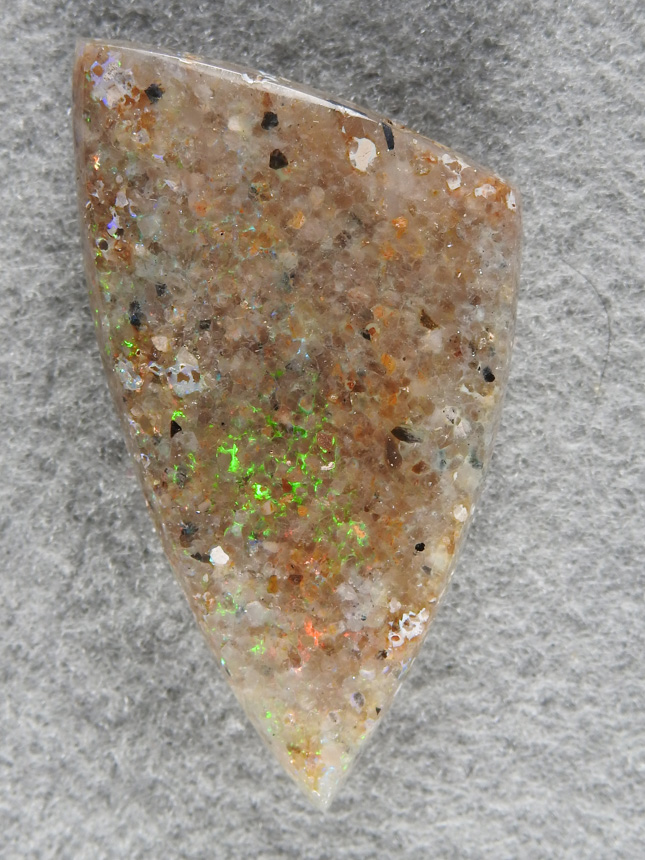 Fire Opal 1732 : Lovely Lousiana Sandstone Opal. Very hard to Photgraph the color flashes though.