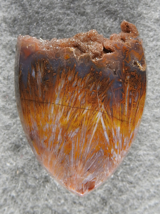 Sagenite Agate 1831 : Such a great Mexican Sagenite shield. I left the natural top on it.