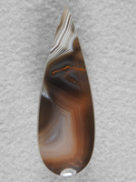 Botswana Agate 1941 : A lot going on in this killer cab.  A moss string divides strong patterns. So pretty.