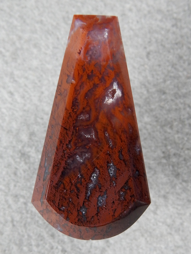 Coronary Plume Agate 664  :  A great stone for a pendant, very nice color change from dark to light.