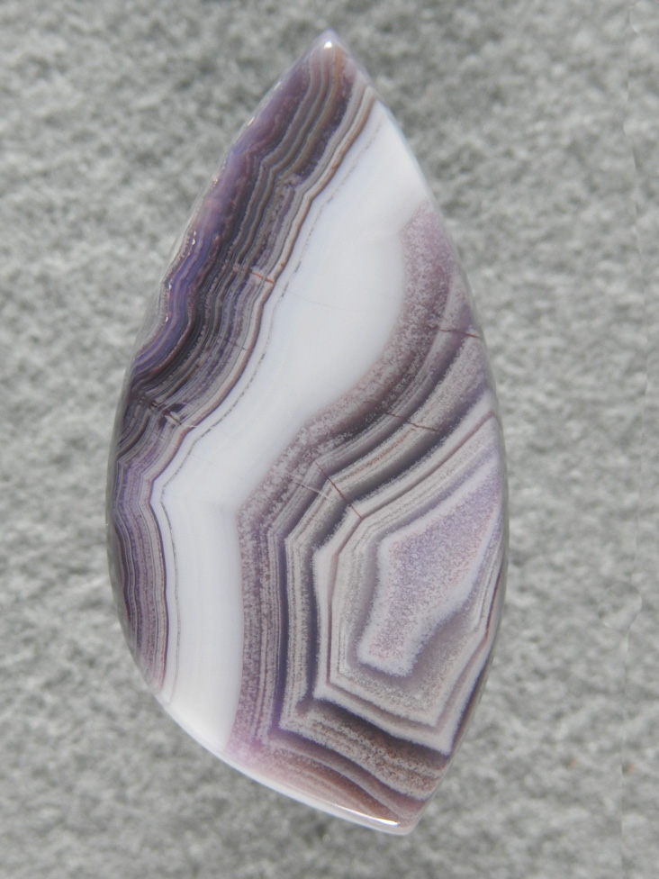 Coyamito Agate 154 :  A larger cut of some Purple and White banded material.