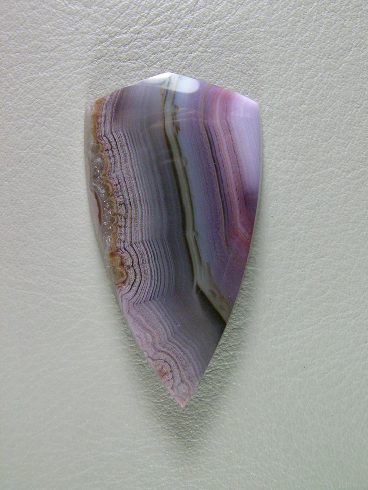 traded Coyamito Agate 253T  :  This must have been a large piece of rough since I have been able to cut many cabs of the beautiful Purple Agate.