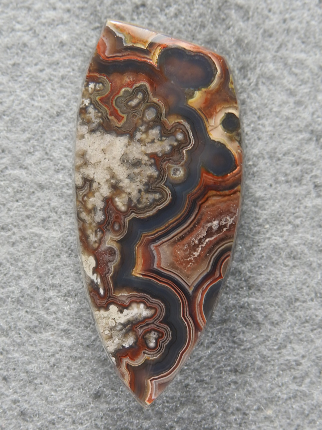 Crazy Lace Agate 1650 : Dark Crazy Lace cab 