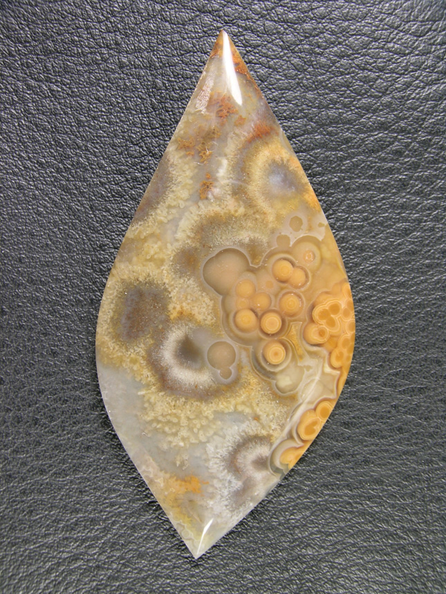 Traded Crazy Lace Agate 699T  :