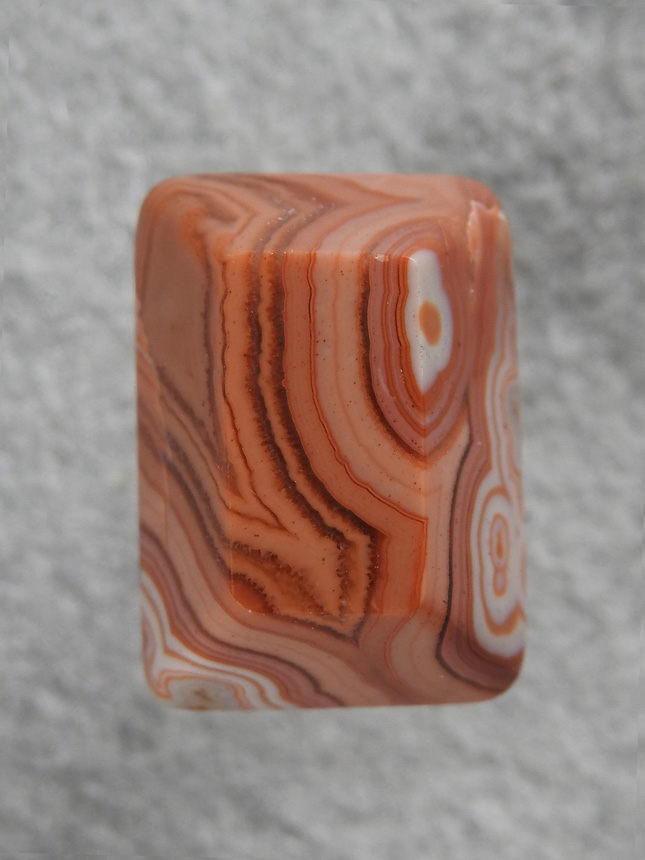 Dryhead Agate 432  :  A small ring stone in Oranges.  What a ring this will make.
