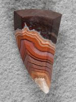 Dryhead Agate 435  :  A bright pendant stone with a nicely contrasting Chocolate matrix base