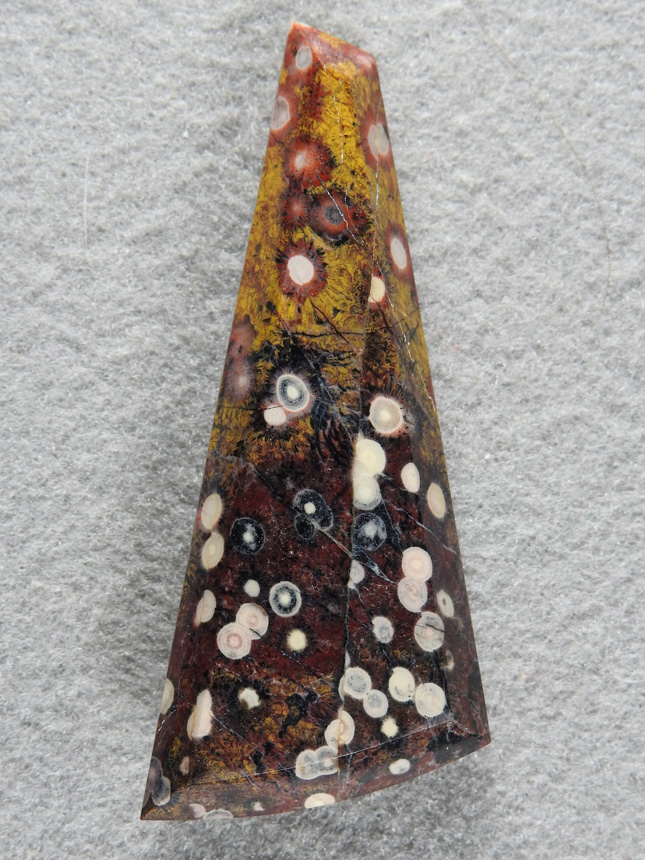 Guadalupe Jasper 672  :  The dark areas look Black but actually have more of a Indigo Blue hue to them.