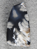 Icicle Agate 1670 : recently discovered this new seam of smaller curved plumes in another canyon and backed it with Mojave Basenite.