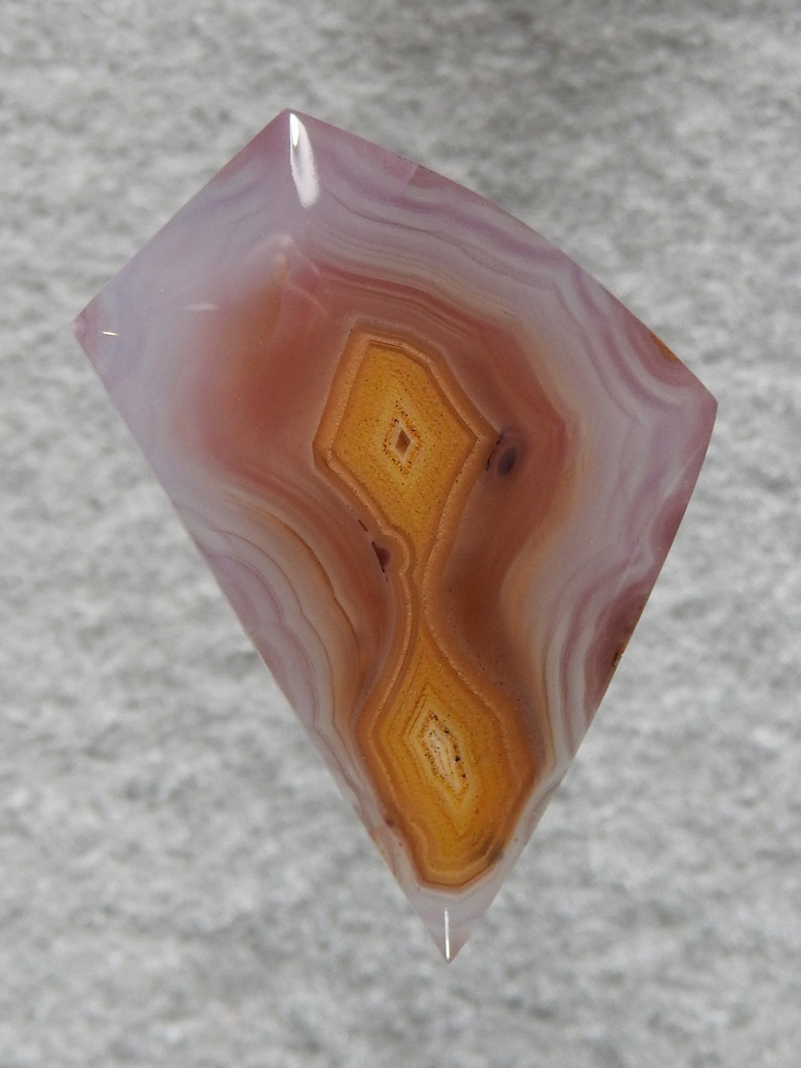 Laguna Agate 9  :  Like I said even the really small pieces of Laguna can be gems.
