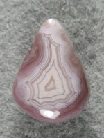 Laguna Agate 1495 : Pretty Lavendar Laguna freeform in a gemmy cab.