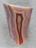 Laguna Agate 73  :  A rather large cab running mostly in pastel colors but what a great range and with the Dark Red against the pastel Yellow really draws you into this cab.