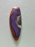 Traded Laguna Agate 117T  :  Just look at the rich colors.   This stone had the crystal pocket but I could not resist the color and pattern.