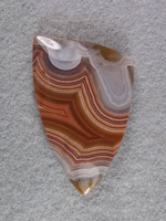 Traded Laguna Agate 88T  :  description