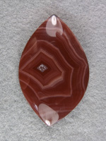 Traded Laguna Agate 90T  :  description