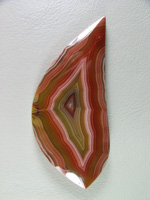 Traded Laguna Agate 124T  :  I have the sister to this cab.  Top notch cab, high colors, tight bands, full pattern and it is big.  A truely exceptional cab.