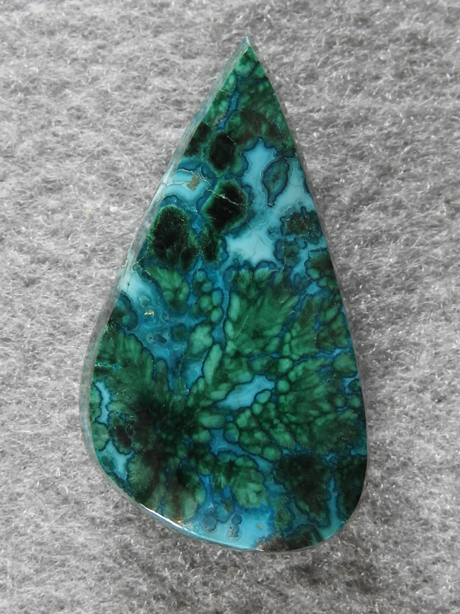 Malachite Chrysocolla Plume 1667 : I found one small tumbed piece of this Plume Malachite and what stunning stones it cuts!!!!