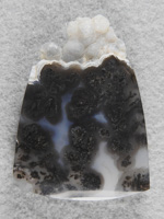 Singleton Plume Agate 2017 : I left the natural bubbly topto grave this stone that just screams to be made into a pendant.