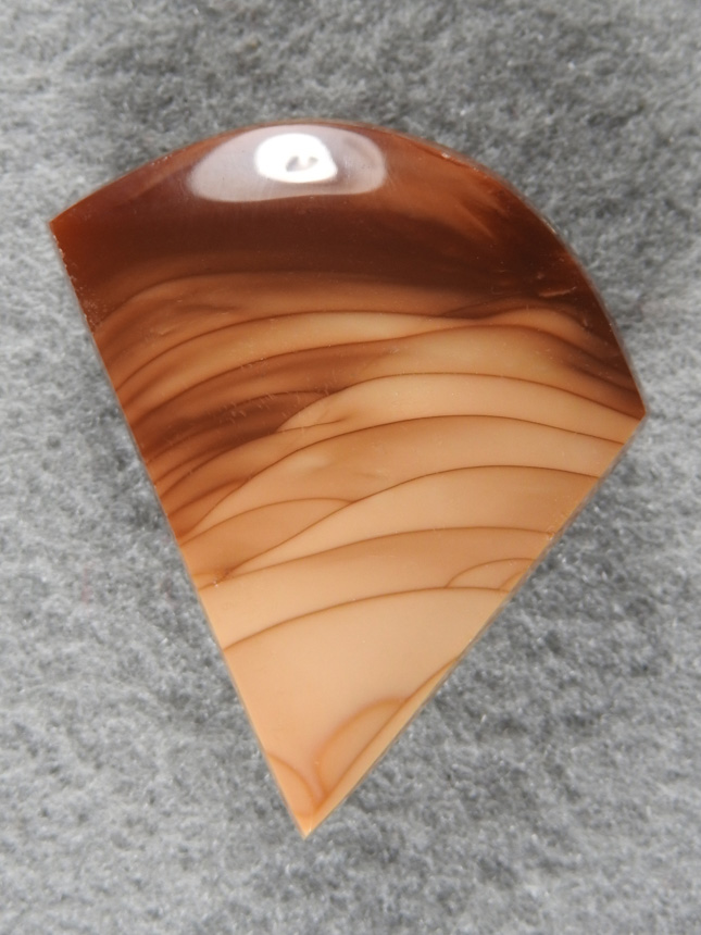 Bruneau Jasper 2062 : Bruneau looks like pudding and cuts like glass.  This is idiot proof to cut.
