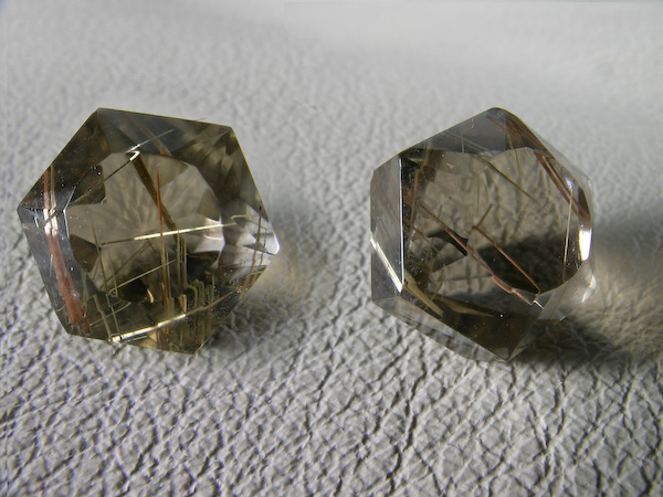 Rutilated Quartz 1047