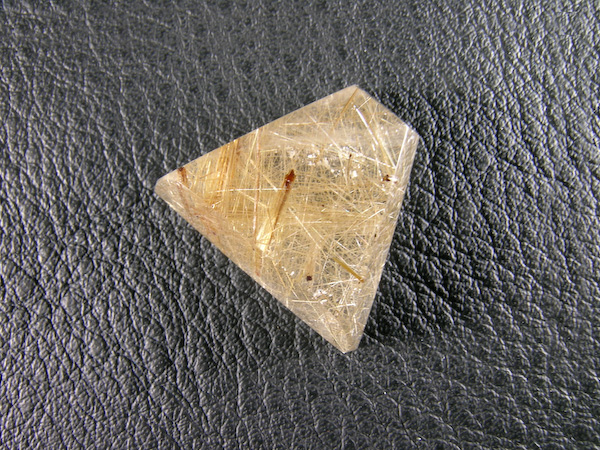 Rutilated Quartz 1061